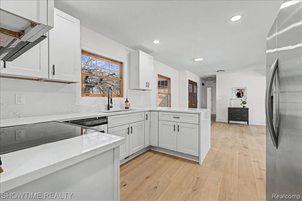 5688 Tequesta Court, West Bloomfield, MI 48323 — Photo 17