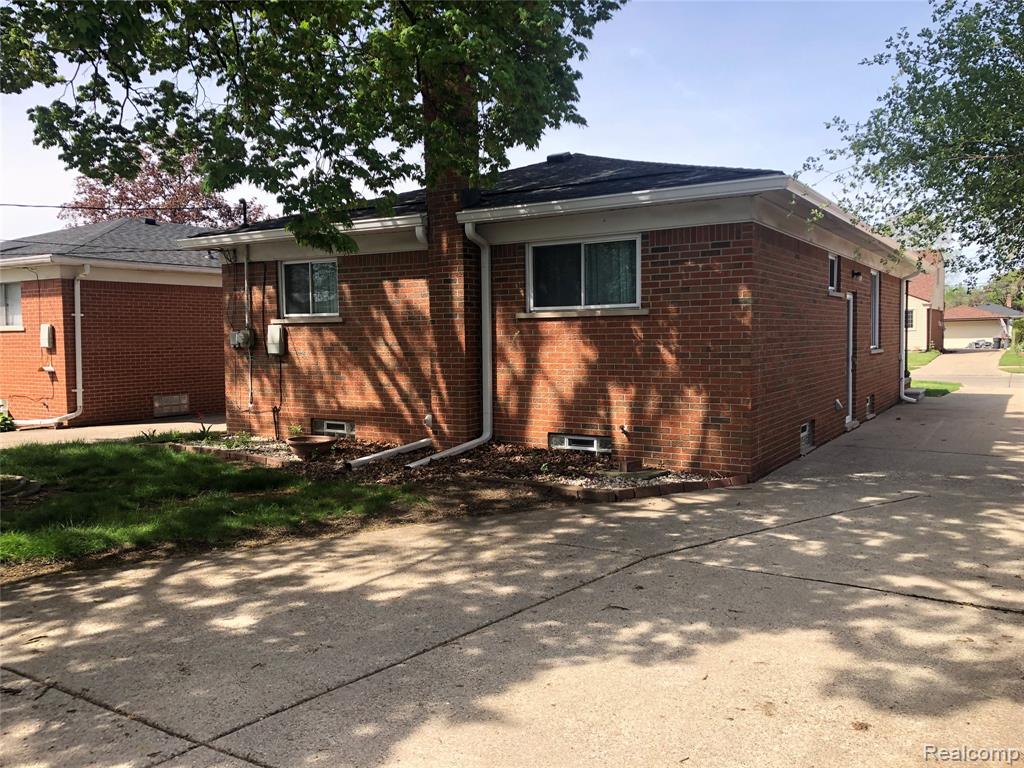 6556 Drexel Street, Dearborn Heights, MI 48127 — Photo 19
