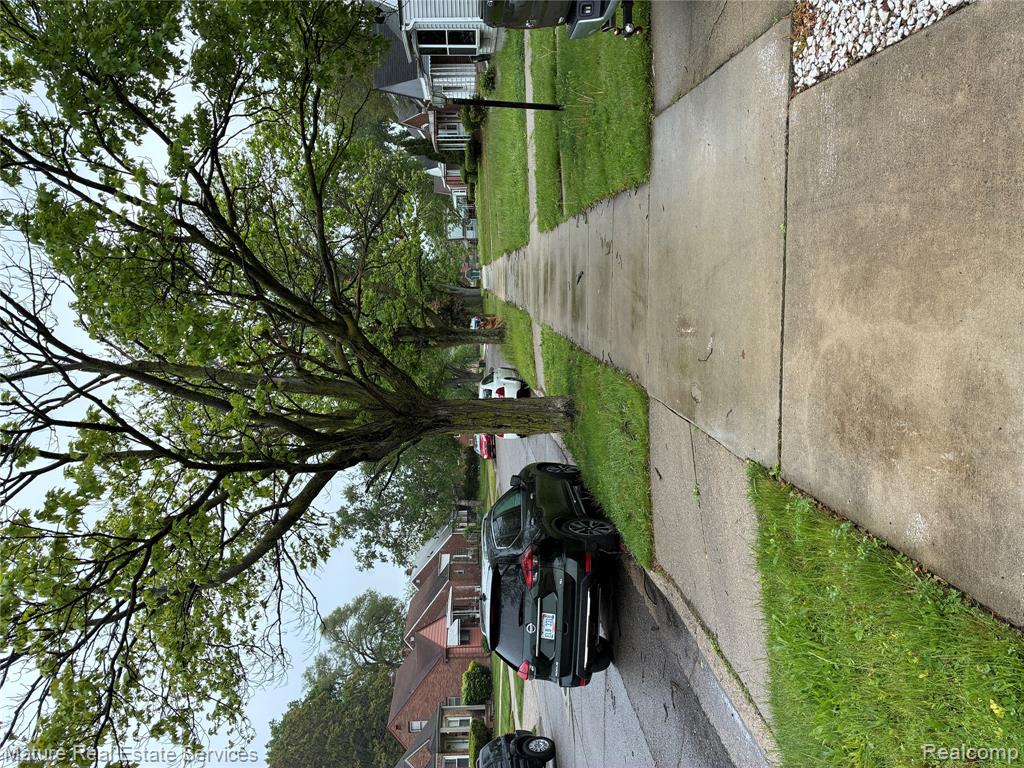 13585 Rockdale Street, Detroit, MI 48223 — Photo 11