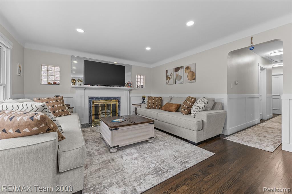 7275 Colonial Street, Dearborn Heights, MI 48127 — Photo 4