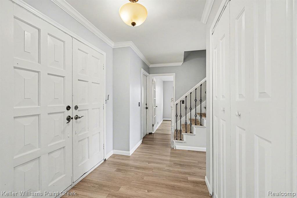 47064 Sarnus Drive, Macomb, MI 48044 — Photo 12
