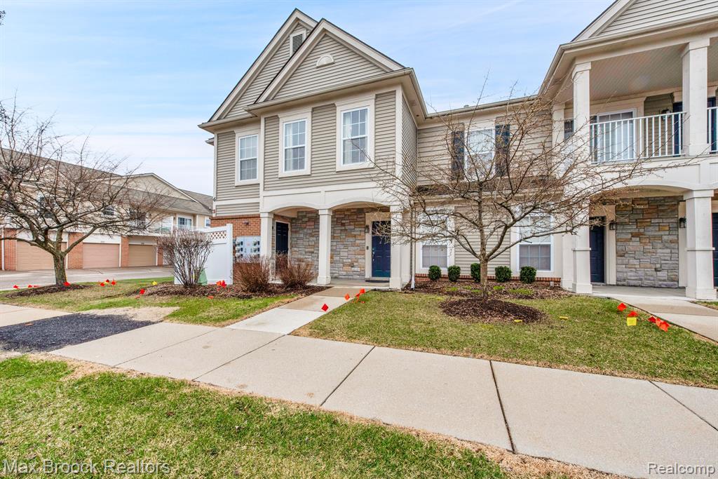 4210 ADDINGTON Drive, Commerce Twp, MI 48390 — Photo 15