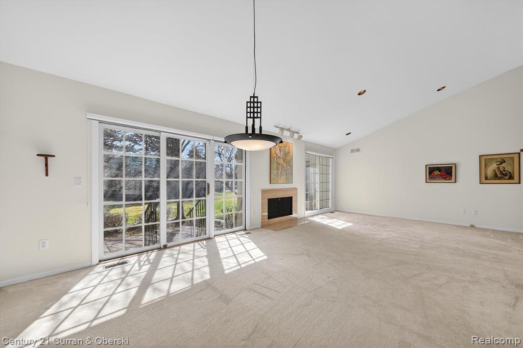 7307 Danbury Drive, West Bloomfield, MI — Photo 8
