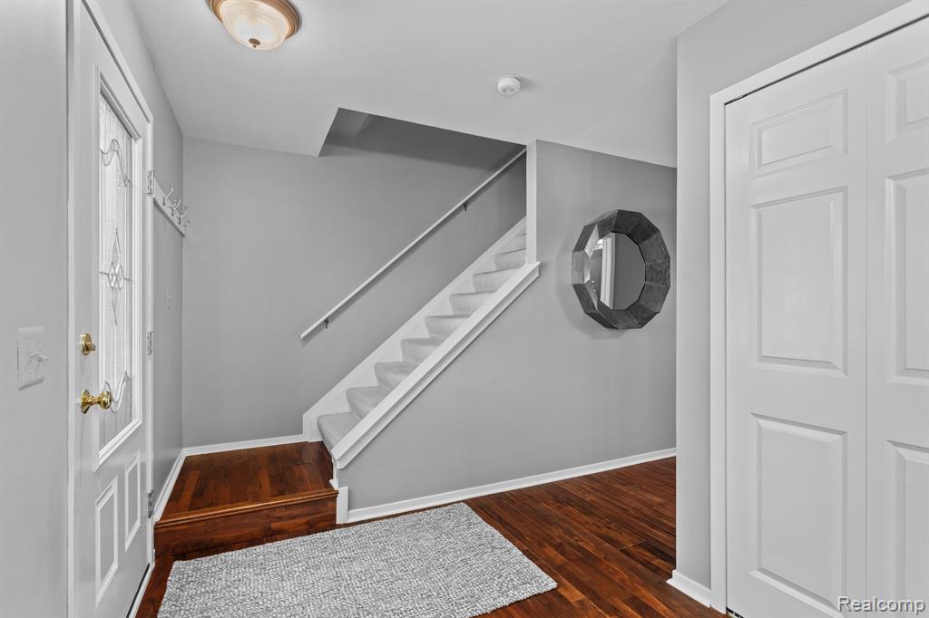 24264 BASHIAN Drive, Novi, MI — Photo 5