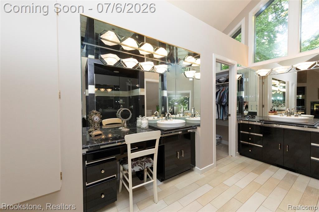 7215 DEER LAKE Court, Clarkston, MI — Photo 27