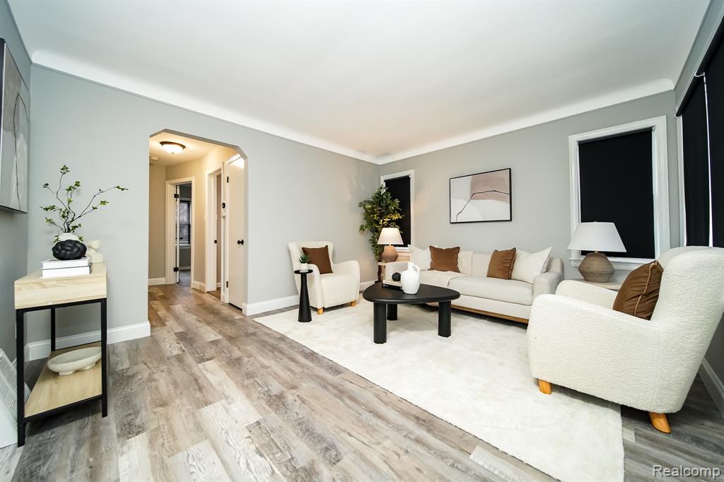 8221 Coolidge, Center Line, MI 48015 — Photo 10