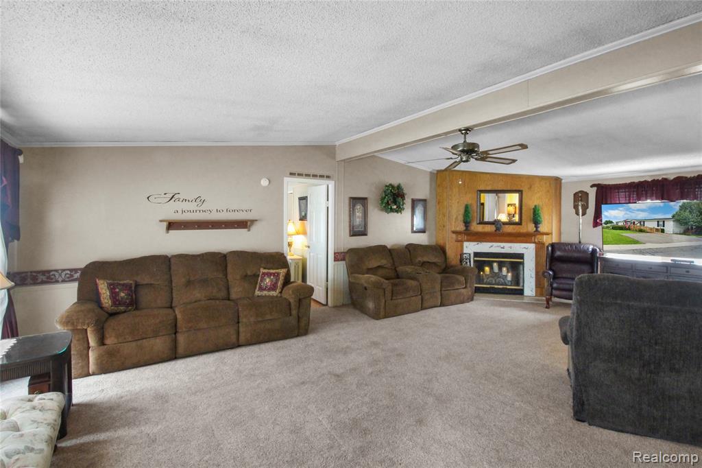 9078 W Timberview Drive, Newport, MI 48166 — Photo 7