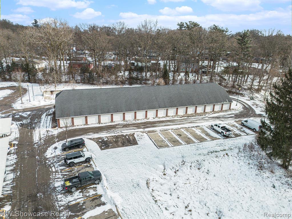 6600 Trillium Village Lane, 17, Clarkston, MI — Photo 5