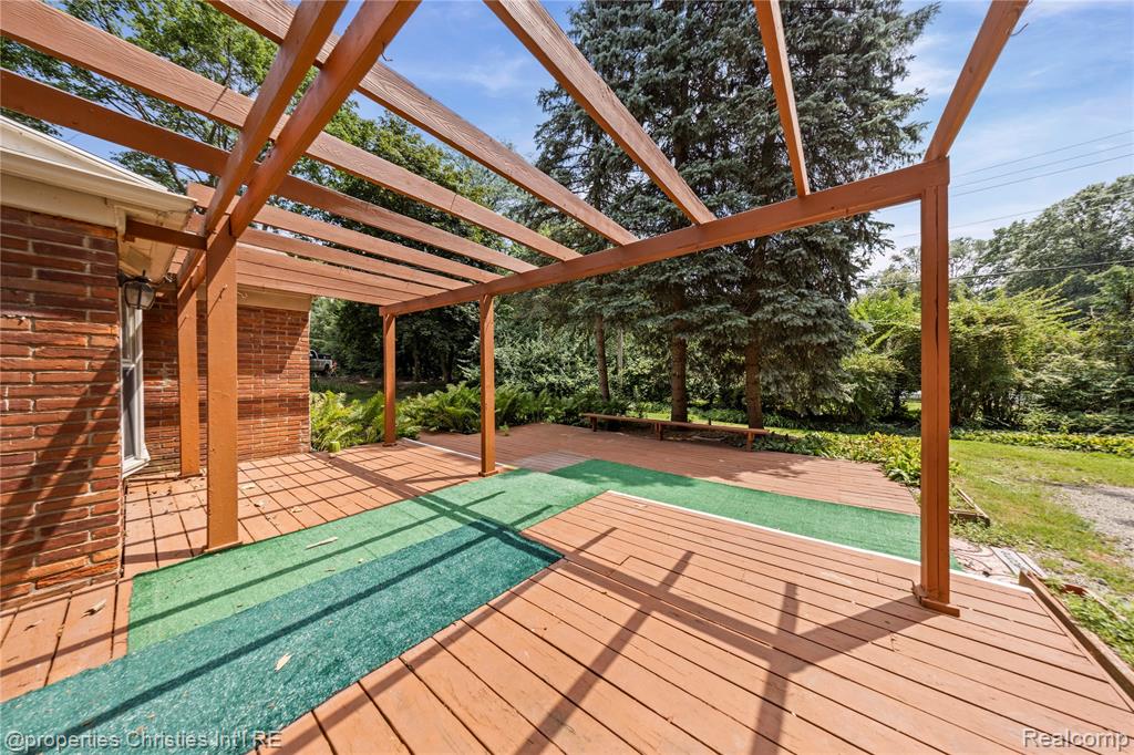 6391 Wing Lake Road, Bloomfield Hills, MI 48301 — Photo 31