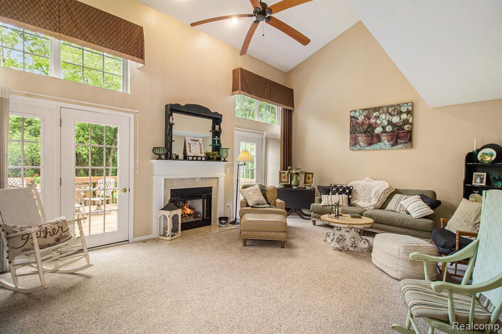 5886 Augusta Lane, Grand Blanc, MI 48439 — Photo 4