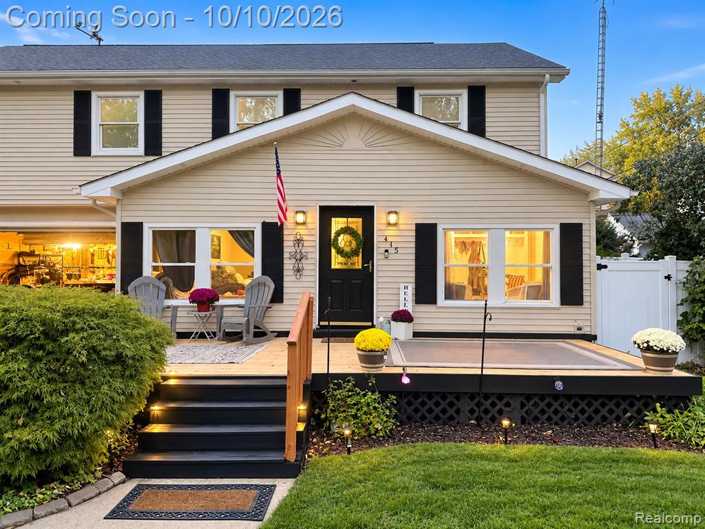 415 Leon Road, Walled Lake, MI 48390