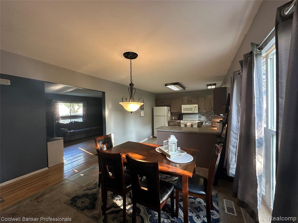 753 Lincoln Street, Lapeer, MI 48446 — Photo 20