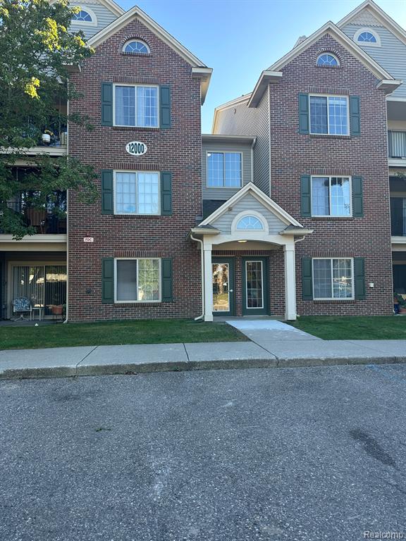 12101 PINEHURST Lane, Grand Blanc, MI 48439