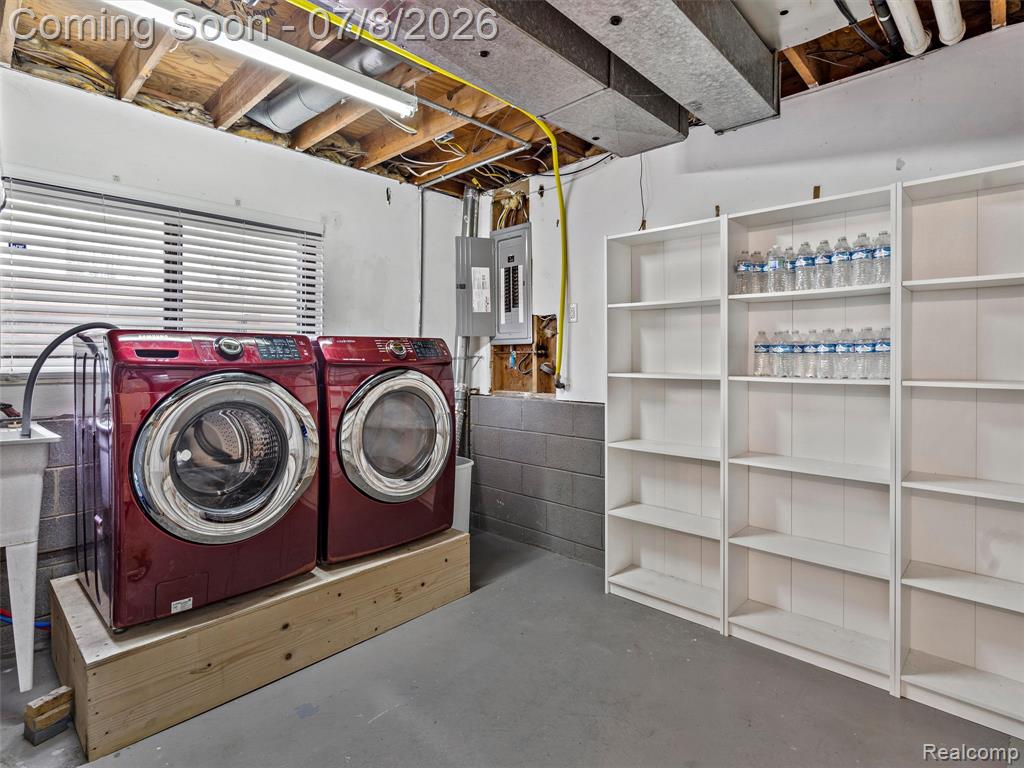 828 E 2nd Street, Royal Oak, MI 48067 — Photo 16