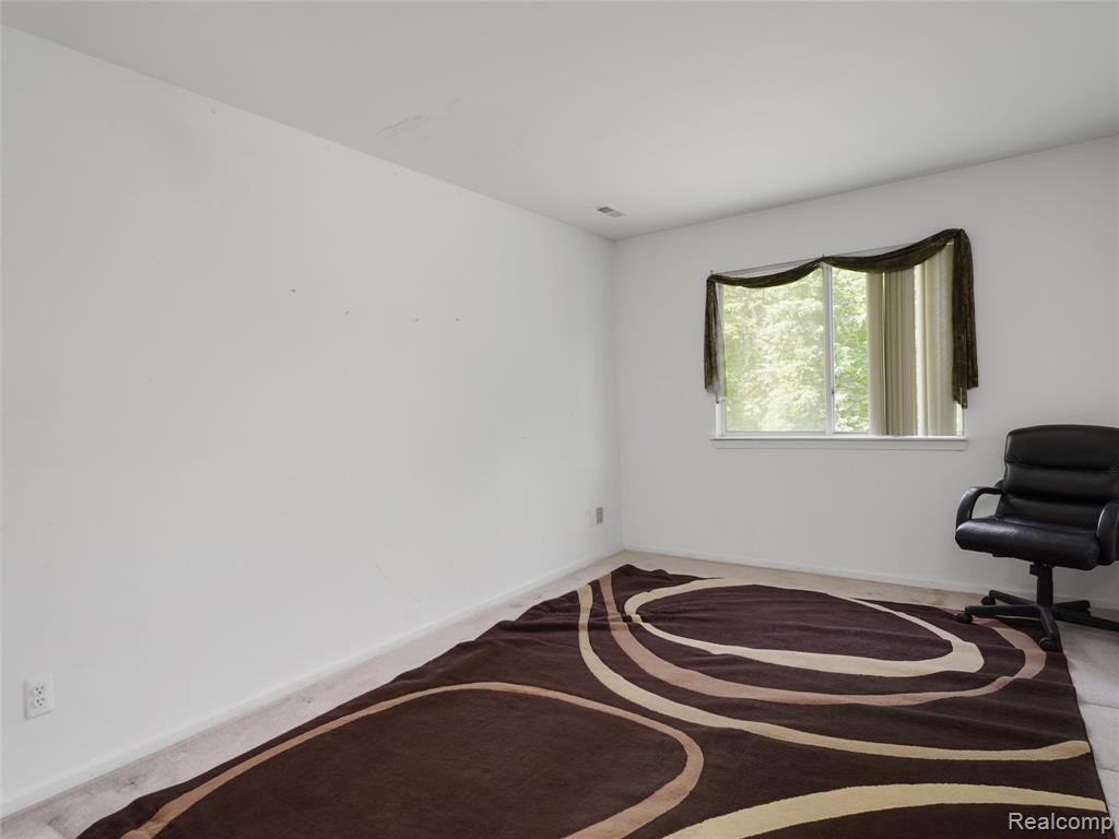 1127 S Lake Drive, 206, Novi, MI 48377 — Photo 7