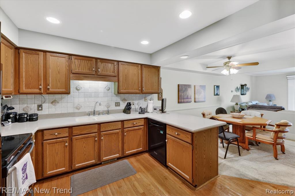 4369 Kimberly Lane, Waterford, MI 48329 — Photo 11