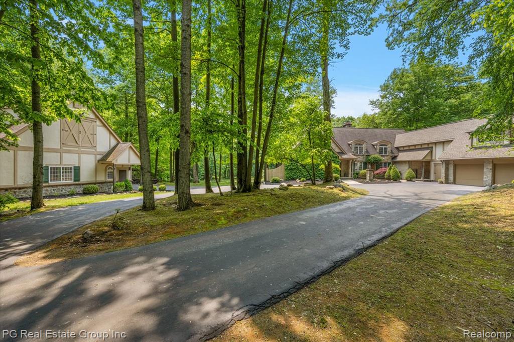 2536 ADDISON HILLS Court, Oxford, MI 48370 — Photo 5