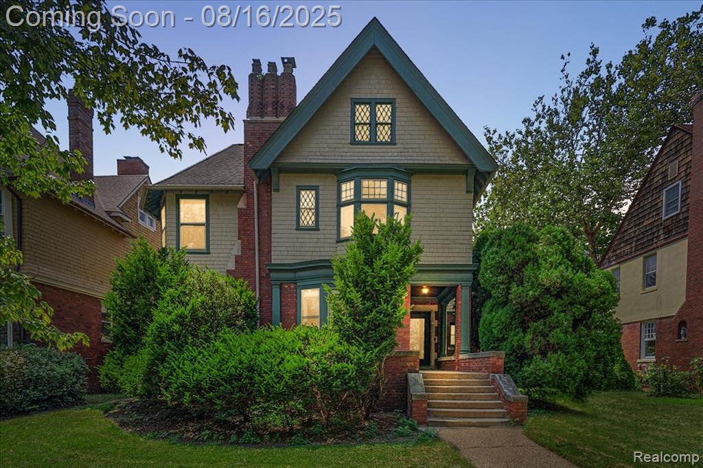 1059 Seminole Street, Detroit, MI 48214 — front exterior