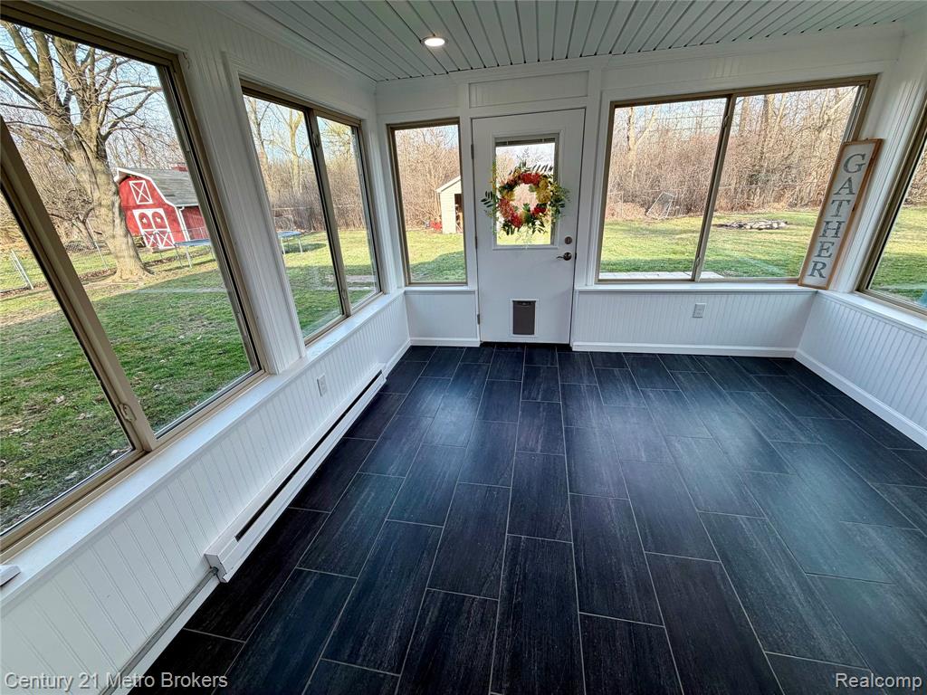 5221 Capri Lane, Flint, MI 48507 — Photo 16