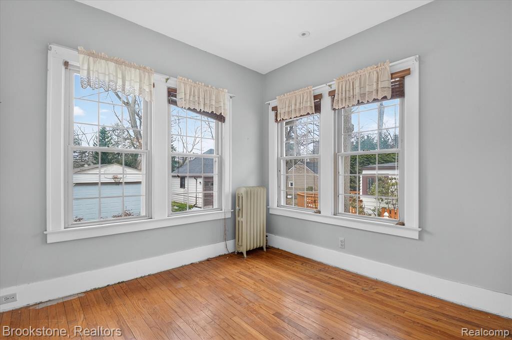 86 OAKDALE Boulevard, Pleasant Ridge, MI — Photo 14
