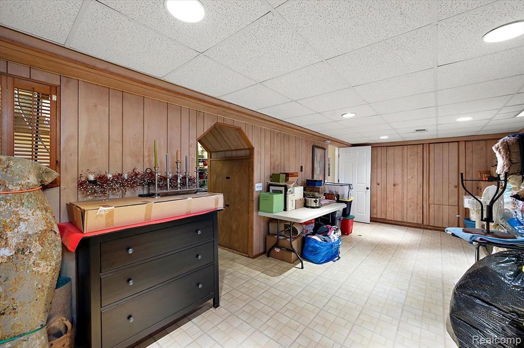 24546 Fairway Hills Drive, Novi, MI — Photo 33