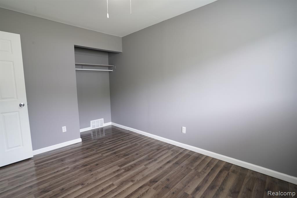 5383 NASSER Street, Flint, MI 48505 — Photo 20