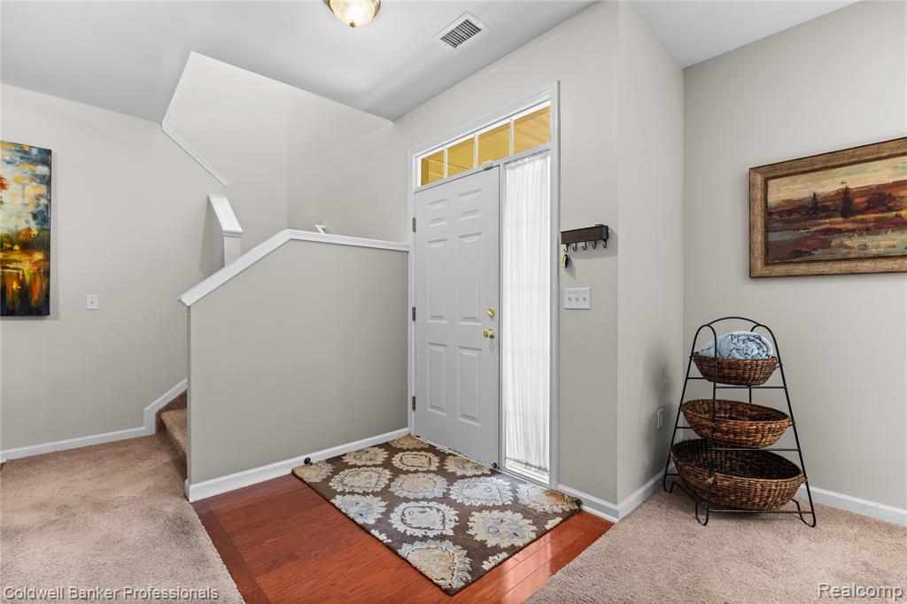 3898 Radcliff Drive, 129, Canton, MI 48188 — Photo 6