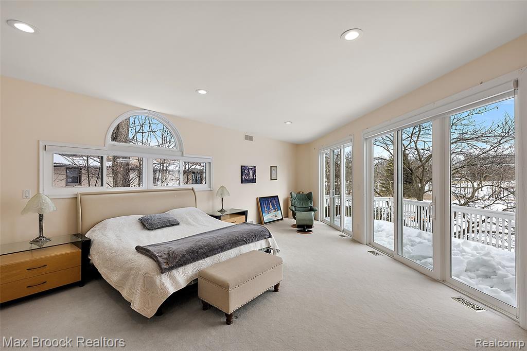 2797 Orchard Place, Orchard Lake Village, MI 48324 — Photo 13