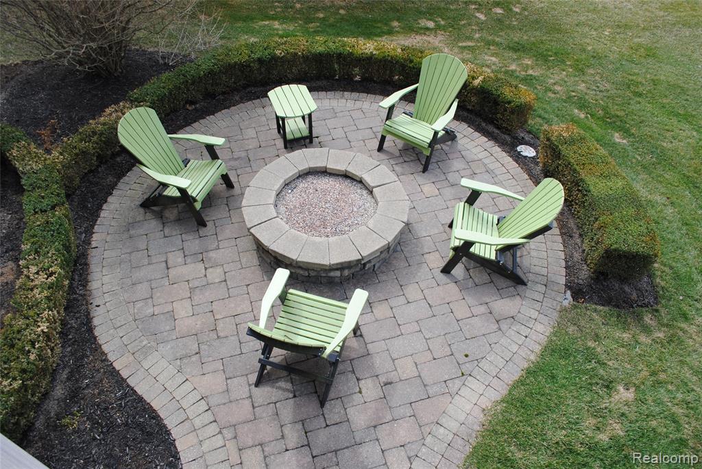 1271 Tulberry Circle, Rochester, MI 48306 — Photo 12