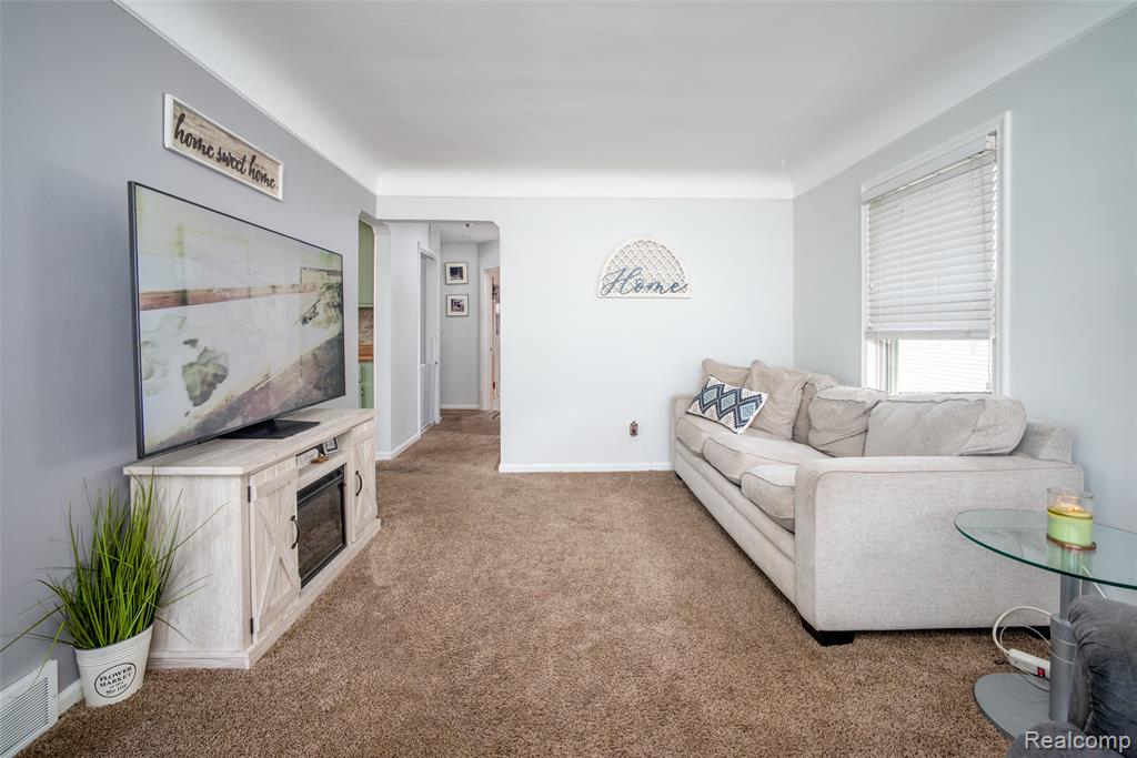 2252 Tyler Avenue, Berkley, MI 48072 — Photo 6