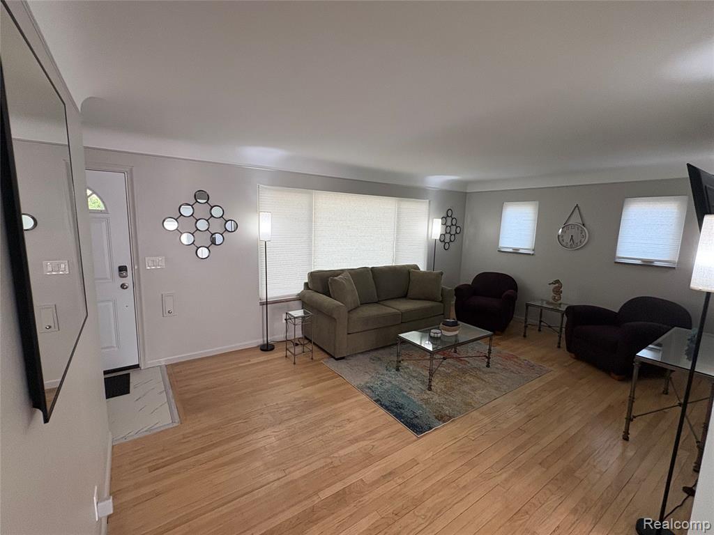 175 Ashland Street - Photo 4