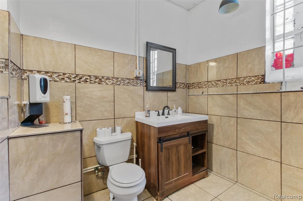 8633 Southfield Road, Detroit, MI 48228 — Photo 8