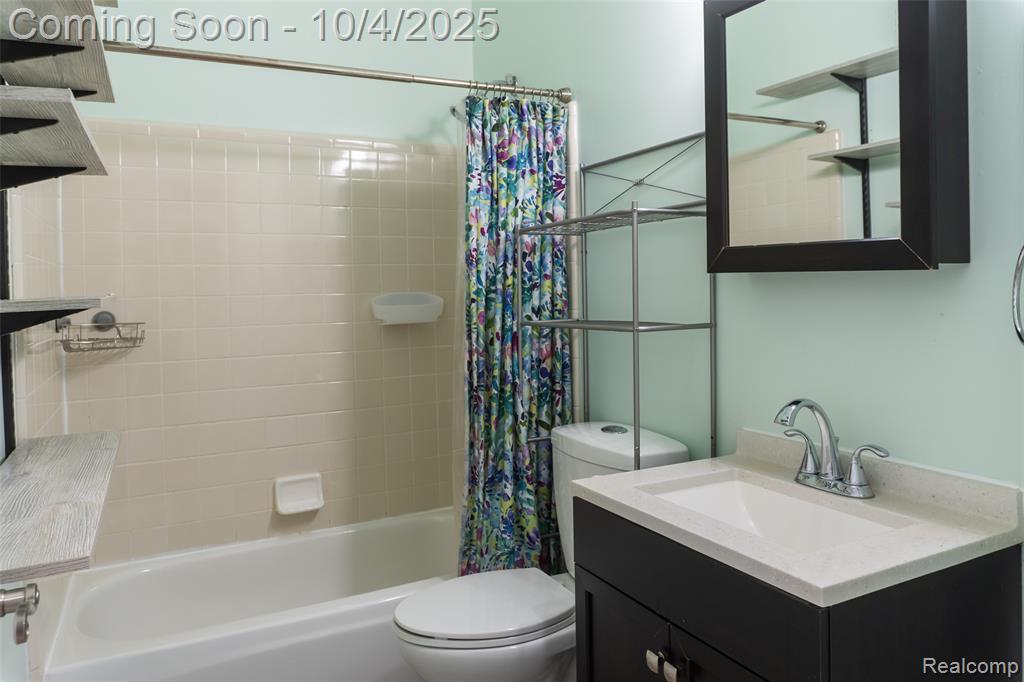 7184 Glacier Pointe Drive, Ypsilanti, MI 48197 — Photo 24