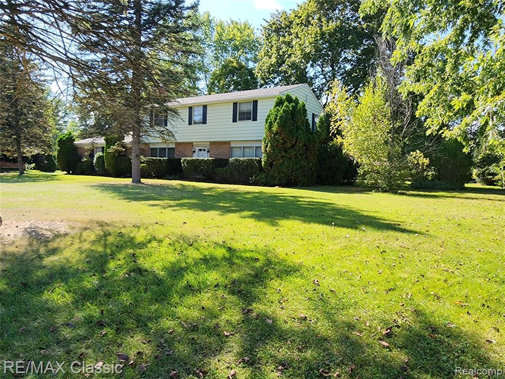 6965 N Adams Road, Bloomfield Hills, MI 48304 — Photo 37