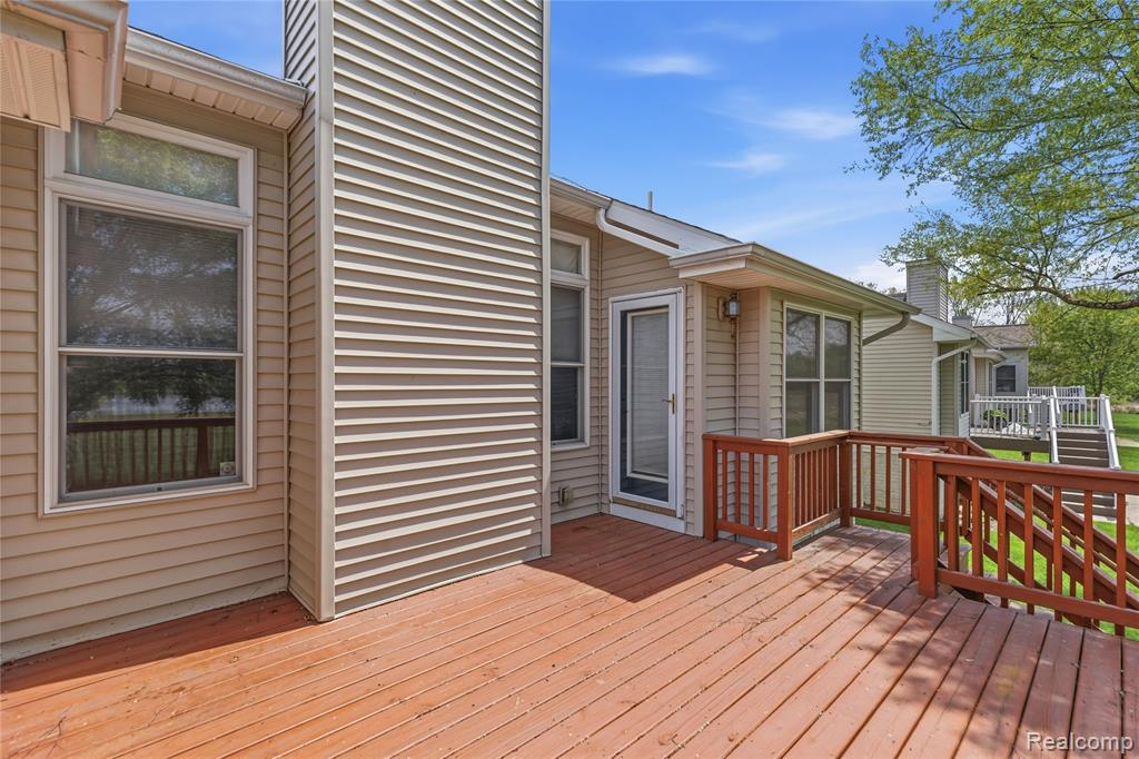 1171 Creekside Court, Burton, MI 48509 — Photo 36