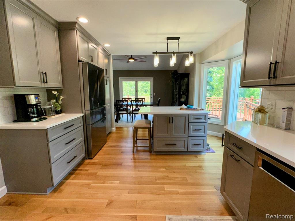 6771 FOXBORO, Brighton, MI 48116 — Photo 16