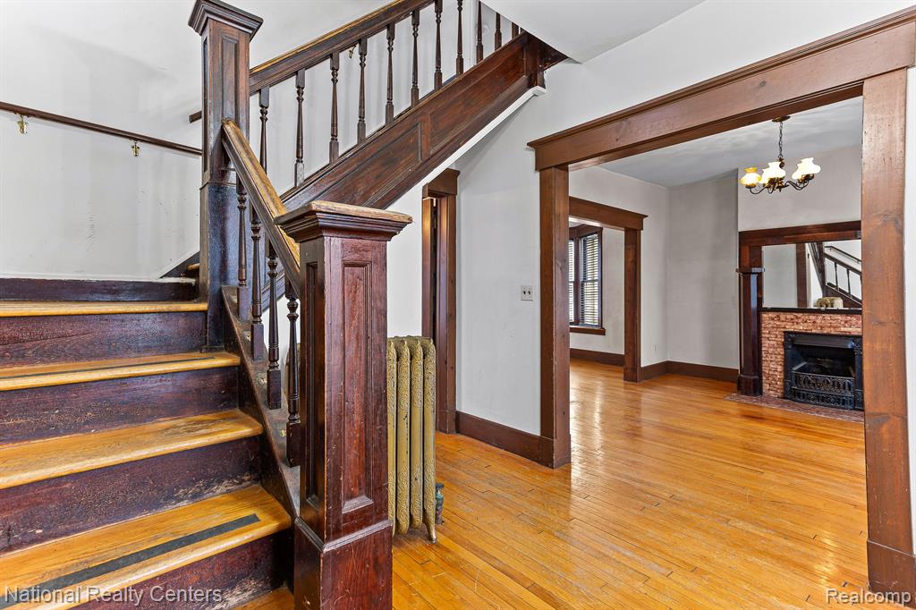 426 E KENILWORTH Avenue, Royal Oak, MI 48067 — Photo 4