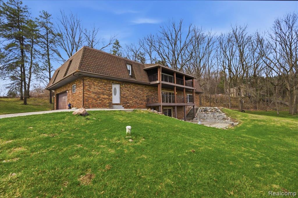 5060 Pratt Road, Metamora, MI 48455 — Photo 2