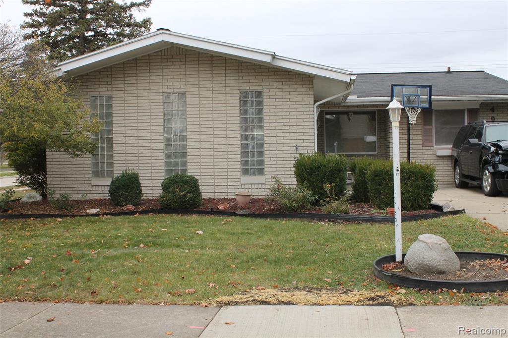 4986 Jackson Street, Trenton, MI 48183 — front exterior
