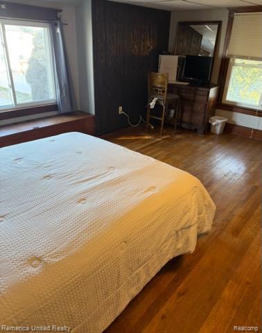 435 Riverbank Street, Wyandotte, MI 48192 — Photo 12