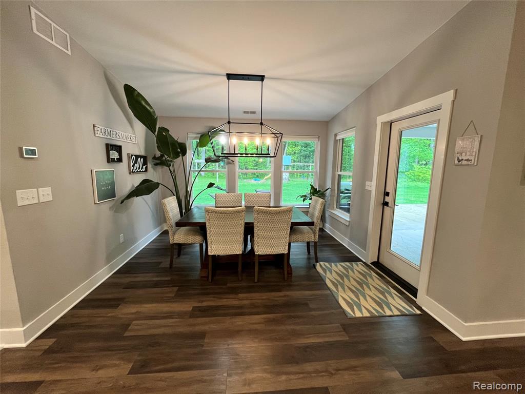 2400 N Hacker Road, Howell, MI 48855 — Photo 10