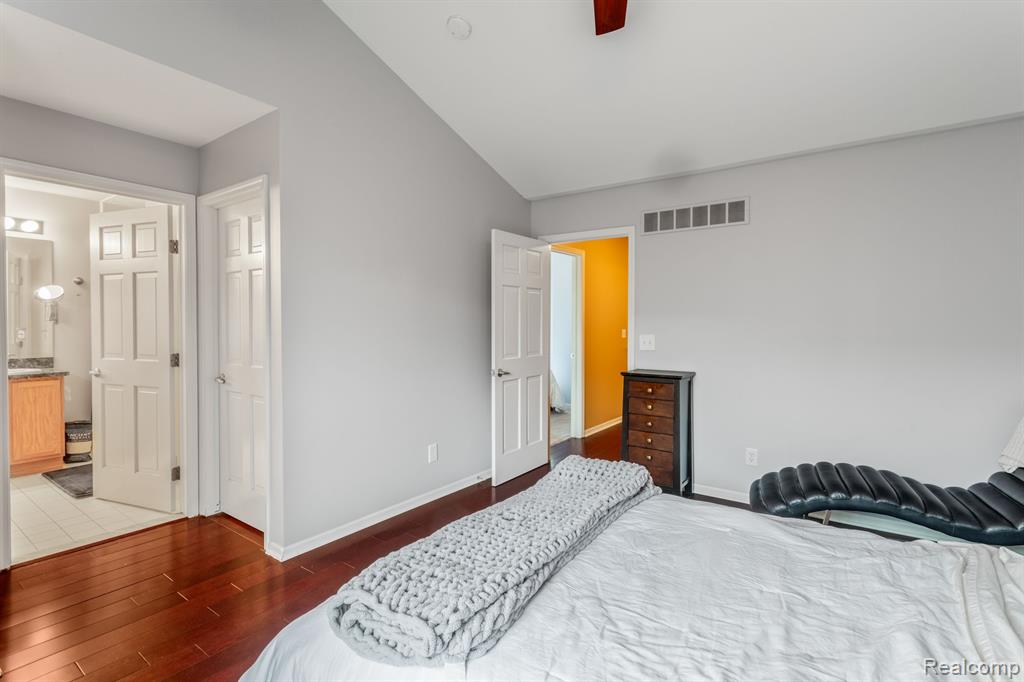 605 James Circle, Royal Oak, MI 48067 — Photo 15