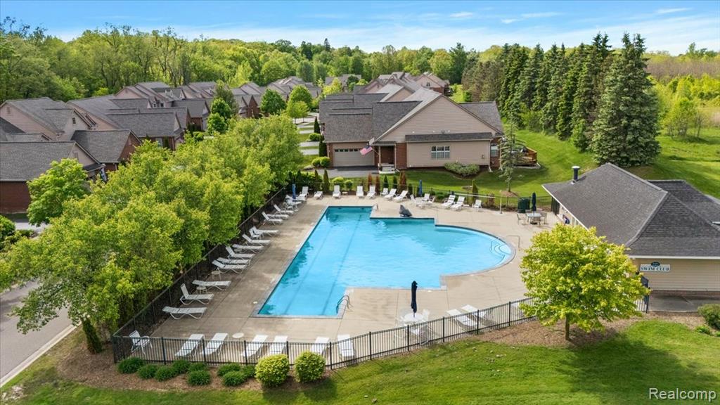 6912 Stonewood Place, 44, Clarkston, MI — Photo 58