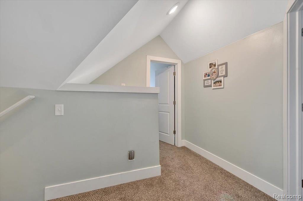 735 N MAIN Street, Almont, MI 48003 — Photo 15