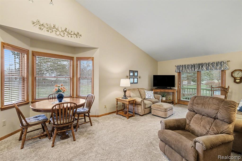 9127 Luea Lane, Swartz Creek, MI 48473 — Photo 6