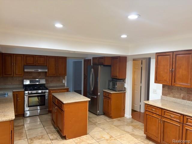 1614 CALIPER Drive, Troy, MI, 48084