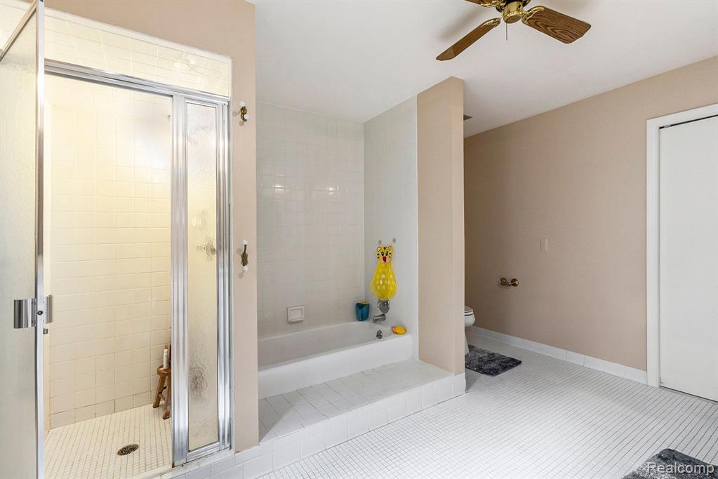 4077 JUSTIN Court, Bloomfield Hills, MI 48302 — Photo 12