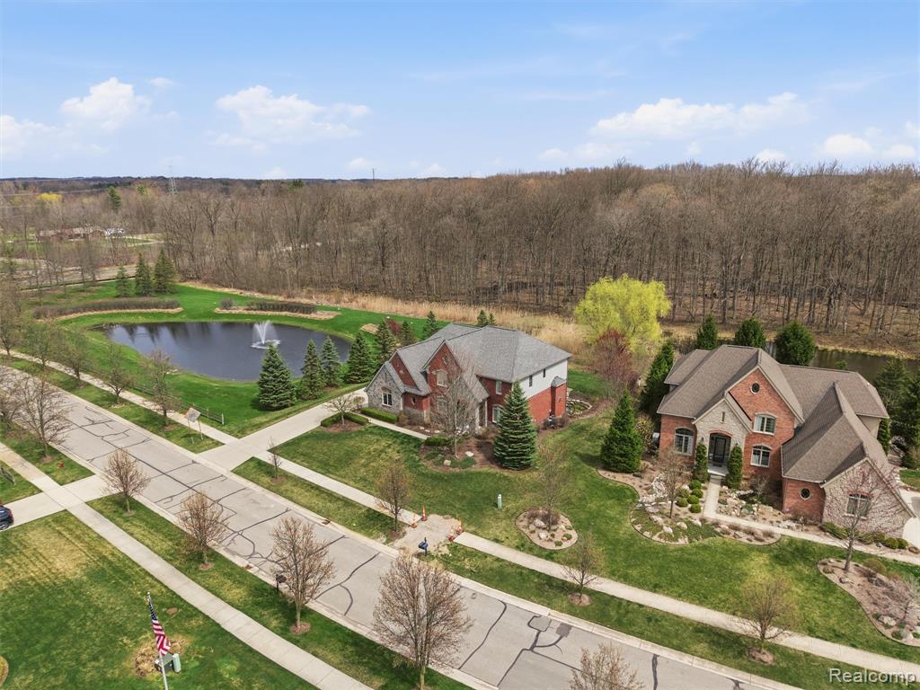 3085 Royal Berkshire Lane, Oakland, MI — Photo 8