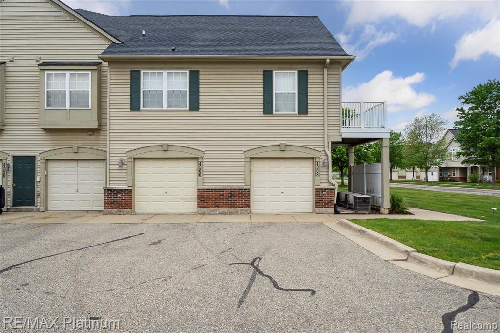 4300 Hampton Ridge, Howell, MI 48843 — Photo 22