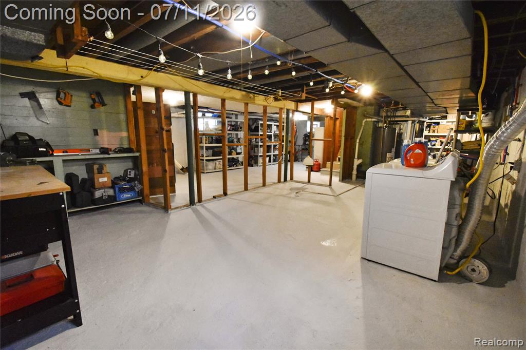 34 Moser Place, Mount Clemens, MI 48043 — Photo 37